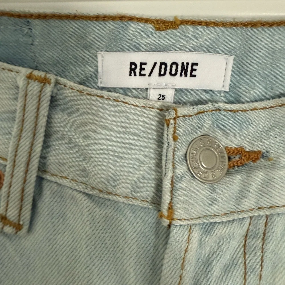 $295 New Re/Done 90s High Rise Loose Bleach Destroy - 25